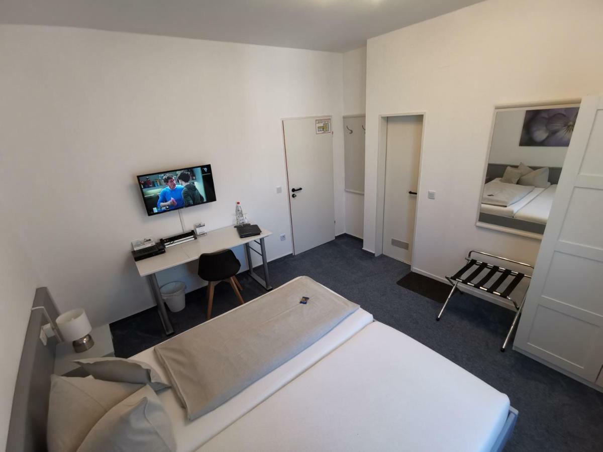 City Hotel Franziska Щраубинг Екстериор снимка
