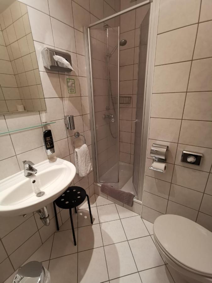 City Hotel Franziska Щраубинг Екстериор снимка